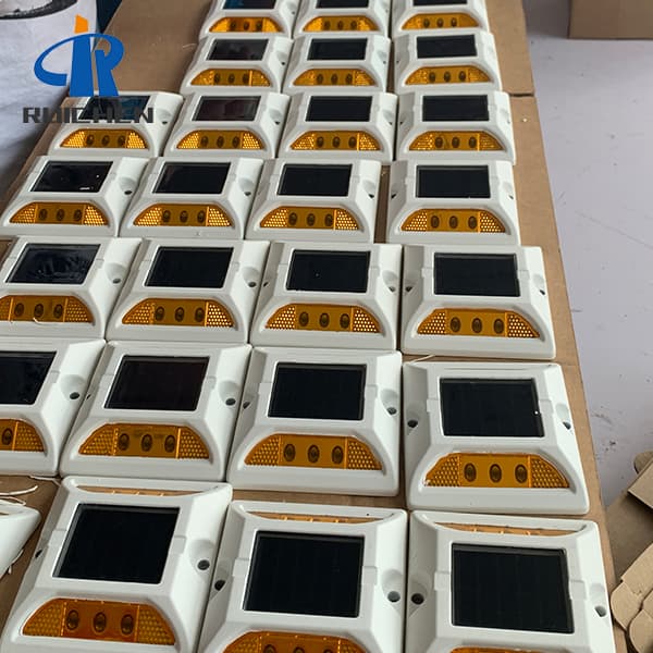 Yellow Solar Reflector Stud Light For Path In China